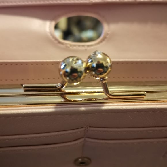 🔖Drop !💎Fiorelli UK Light Pink Wallet Rhinestone - Picture 4 of 11